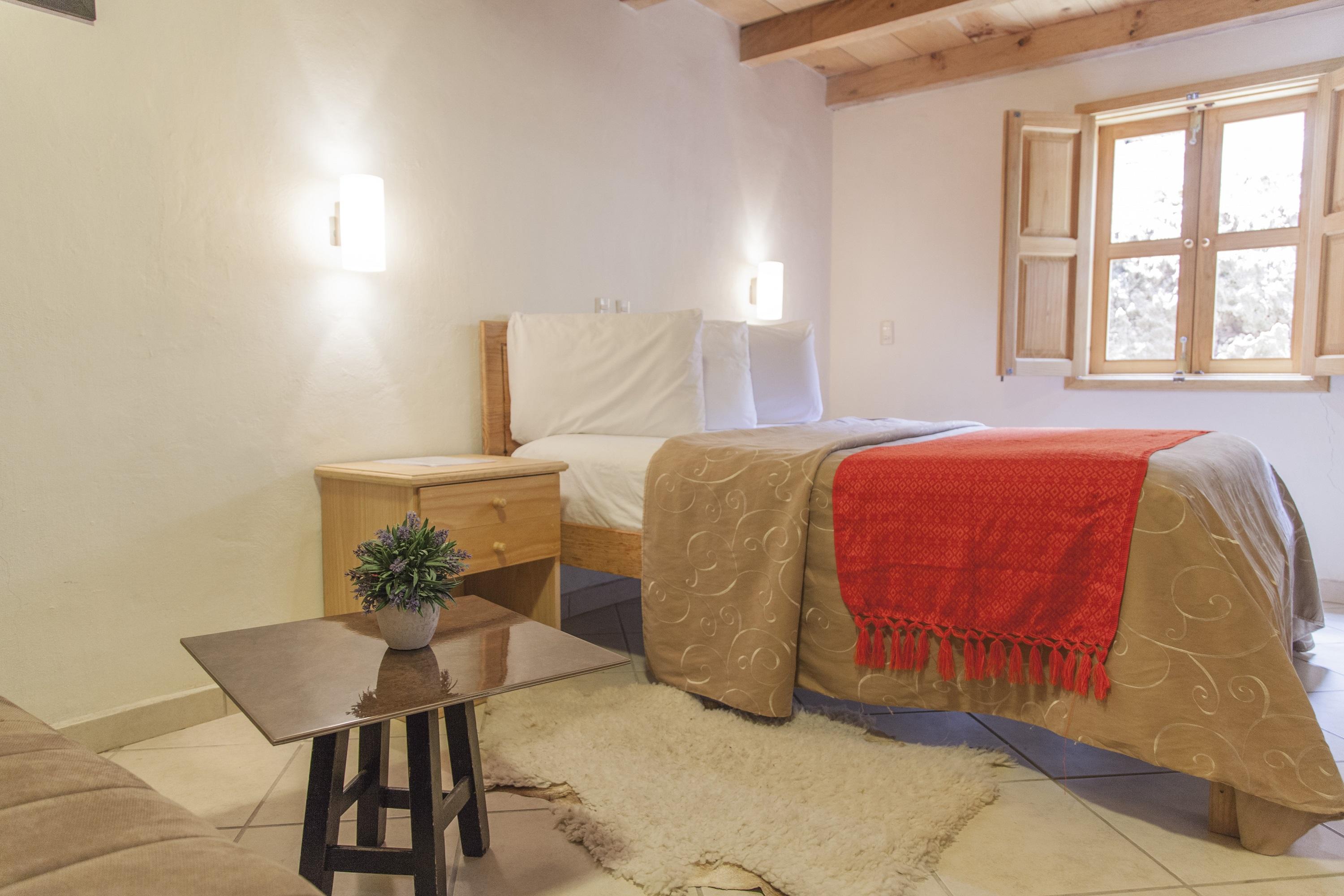 Hotel Adobe Y Teja ซานกริสโตบัล เด ลาสกาซาส ภายนอก รูปภาพ