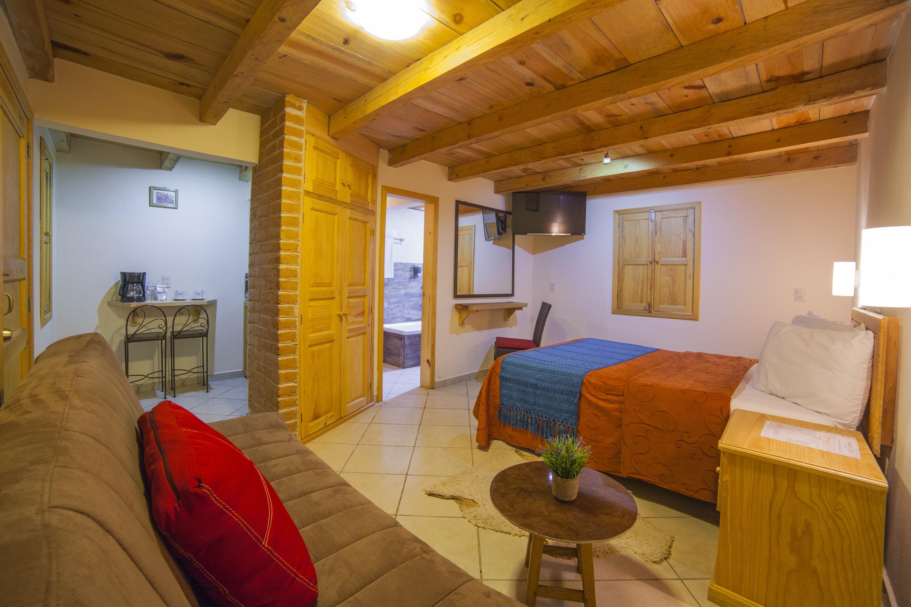 Hotel Adobe Y Teja ซานกริสโตบัล เด ลาสกาซาส ภายนอก รูปภาพ